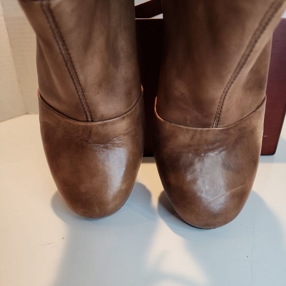 UGG Australia Womens Carmine 1001882 Brown Pull On Wedge Heel Booties Size US 8 - Picture 6 of 9